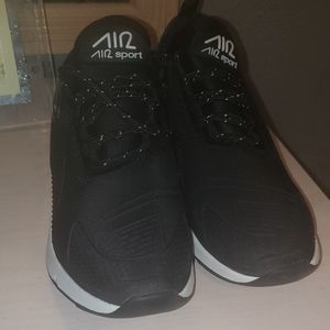 Ladies  Air Sport sneakers sz 8